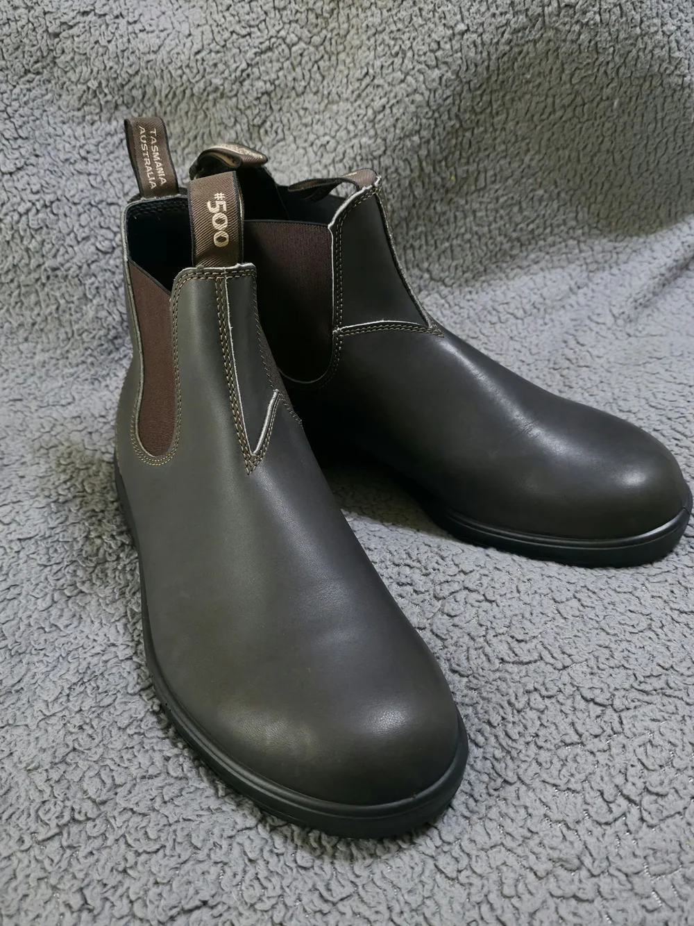 Blundstone Men’s Classic Chukka Boots - Black with Brown Elastic